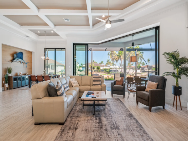 One Level Luxury Marco Island Pool Home Pure Delight Spacious & Bright